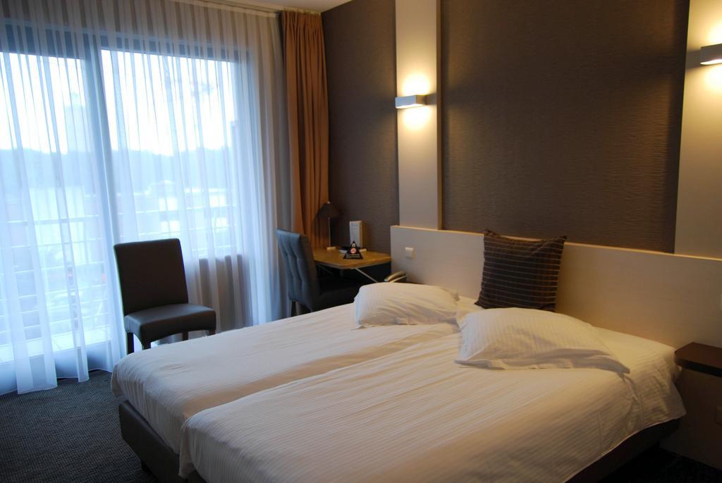 Hotel Melinda Ostende Habitación foto